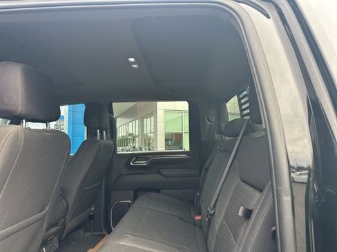 Used 2024 Chevrolet Silverado 2500 LT image 7