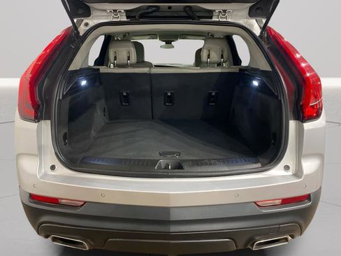 Used 2019 Cadillac XT4 Luxury image 9