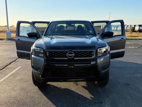 New 2026 Nissan Frontier SV image 21