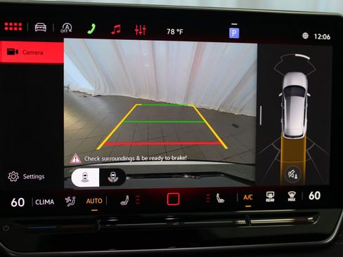 New 2026 Volkswagen Tiguan SE R-Line image 26