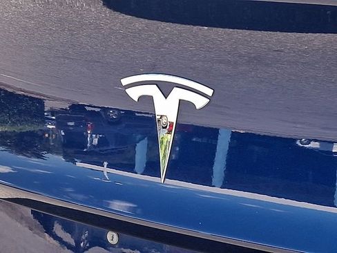 Used 2018 Tesla Model 3 Long Range AWD/4WD image 32