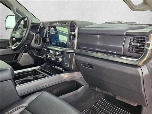 Used 2024 Ford F250 Lariat w/ Lariat Ultimate Package AWD/4WD image 20