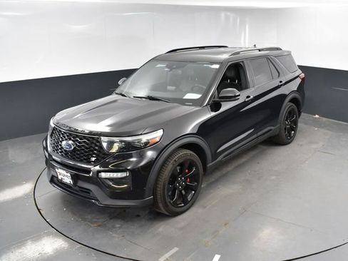 Used 2020 Ford Explorer ST w/ ST Street Pack image 36