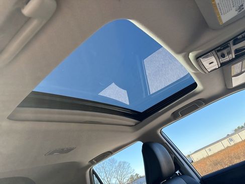 Used 2023 Toyota 4Runner SR5 Premium w/ Moonroof Package image 37