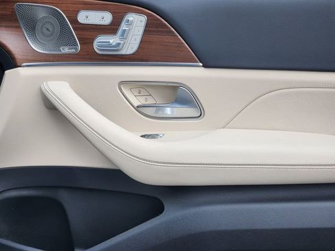 New 2026 Mercedes-Benz GLE 350 4MATIC image 17