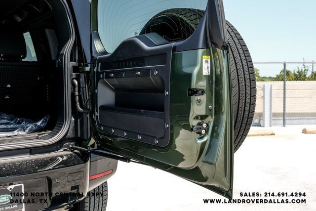 New 2026 Land Rover Defender 110 S AWD/4WD image 52