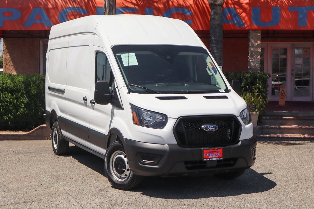 Used 2025 Ford Transit 250 148 High Roof w/ Load Area Protection Package RWD image 2