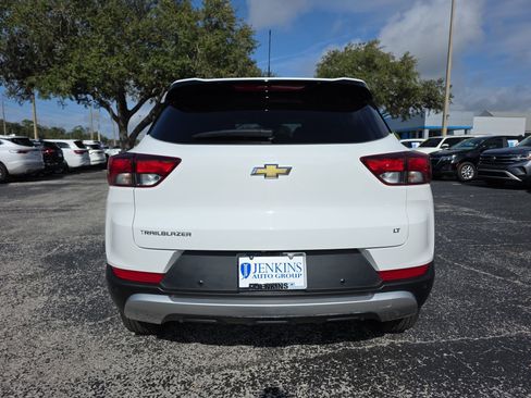 Used 2022 Chevrolet TrailBlazer LT w/ Convenience Package image 5