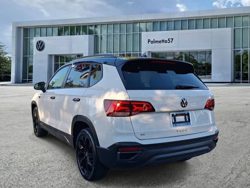 Certified 2024 Volkswagen Taos SE FWD image 4