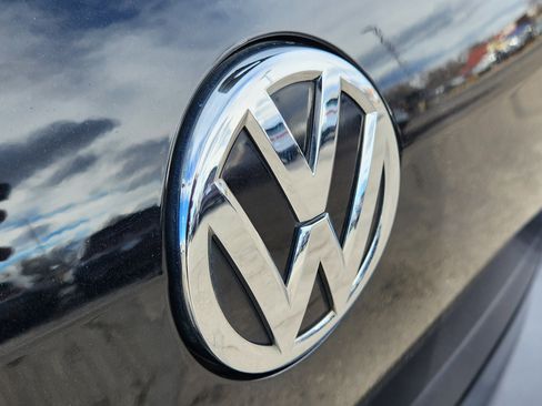 Used 2015 Volkswagen GTI Autobahn image 23