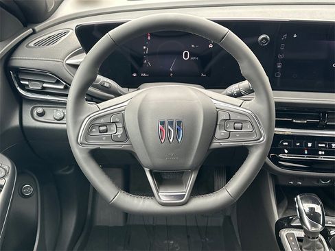 New 2026 Buick Envista Avenir image 24