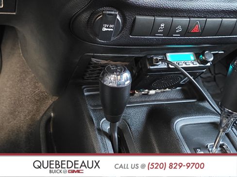 Used 2017 Jeep Wrangler Sport AWD/4WD image 22