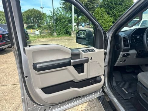 Used 2020 Ford F150 XLT w/ Equipment Group 302A Luxury AWD/4WD image 15