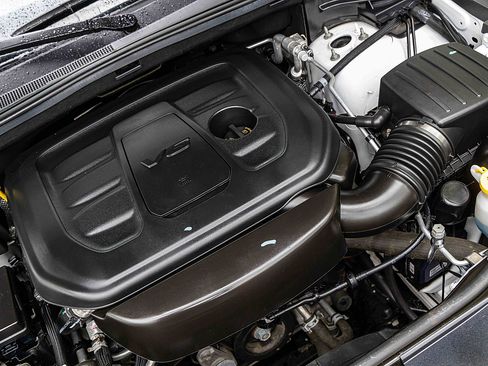 Used 2022 Jeep Grand Cherokee Limited image 31