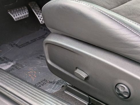 Used 2023 Dodge Challenger SRT Hellcat image 13