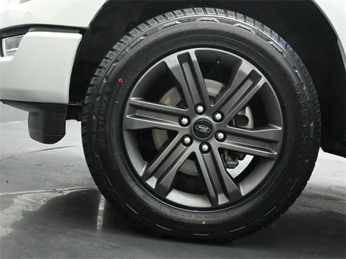 Certified 2023 Ford F150 Lariat w/ Equipment Group 502A High image 36