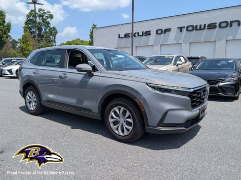 Used 2024 Honda CR-V LX image 1