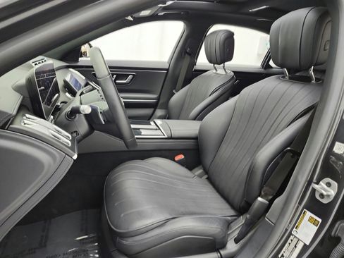 Certified 2023 Mercedes-Benz S 500 4MATIC image 13
