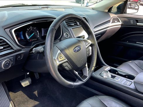 Used 2020 Ford Fusion Energi Titanium image 20