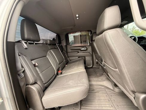 Used 2023 GMC Sierra 1500 SLT w/ SLT Premium Package AWD/4WD image 36