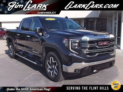 Used 2024 GMC Sierra 1500 SLT w/ SLT Premium Plus Package