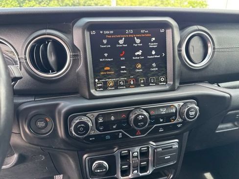 Used 2023 Jeep Wrangler Unlimited Sahara w/ Cold Weather Group AWD/4WD image 6