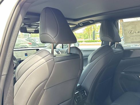 New 2026 Lexus NX 350 F Sport AWD/4WD image 18