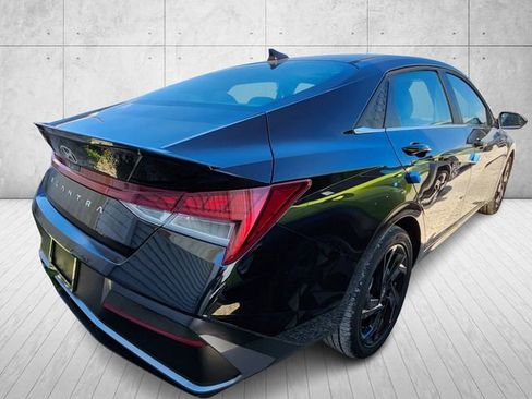 New 2026 Hyundai Elantra SEL Sport image 4