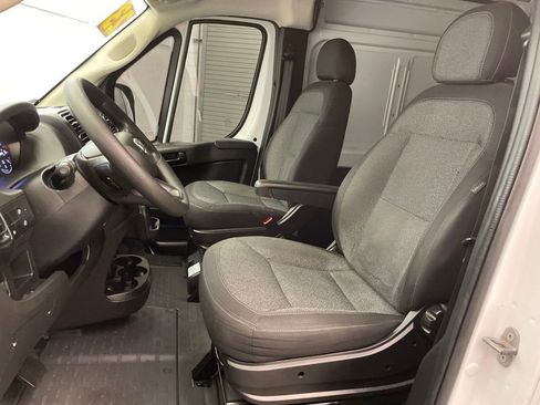 Used 2023 RAM ProMaster 3500 w/ Driver Convenience Group FWD image 16