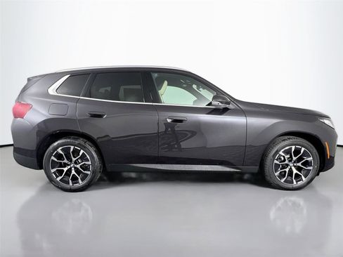 Used 2025 BMW X3 xDrive30i w/ Premium Package AWD/4WD image 7