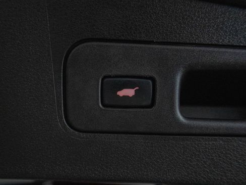 Used 2019 Acura MDX FWD image 25