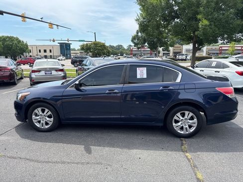 Used 2009 Honda Accord LX-P image 5