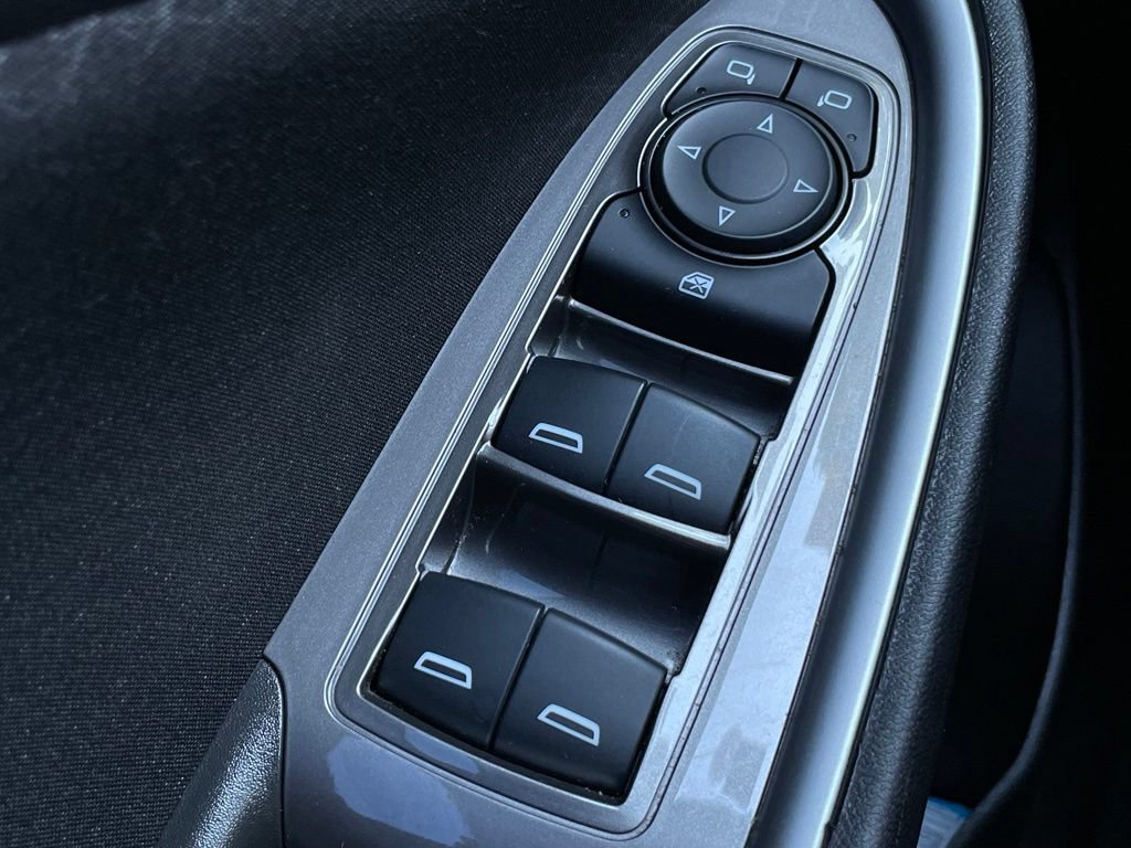 Used 2024 Chevrolet Malibu RS FWD image 11