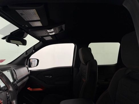 Used 2024 Nissan Frontier Pro-X w/ Pro Convenience Package image 25