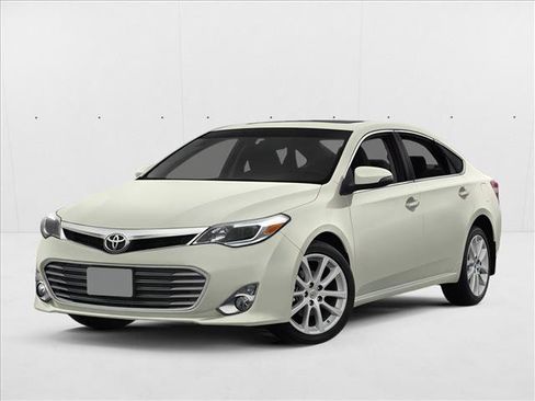 Used 2014 Toyota Avalon XLE FWD image 1