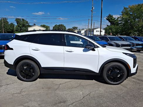 New 2026 Kia Sportage X-Line w/ X-Line Technology Package AWD/4WD image 9