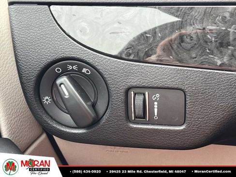 Used 2018 Dodge Grand Caravan SE w/ UConnect Hands-Free Group FWD image 26