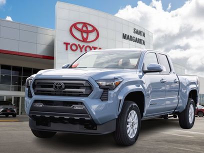 New 2026 Toyota Tacoma SR5