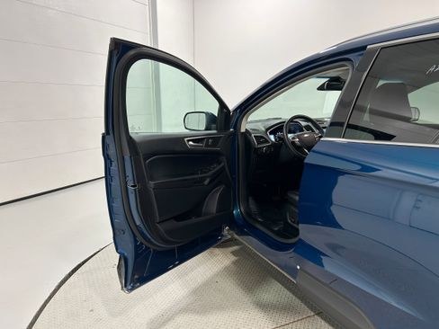 Used 2020 Ford Edge SEL w/ Convenience Package AWD/4WD image 23