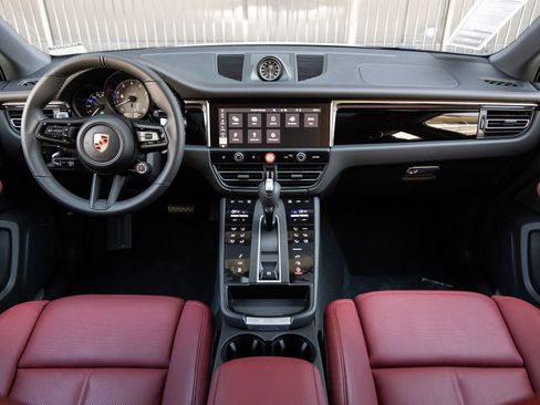 New 2026 Porsche Macan S AWD/4WD image 12