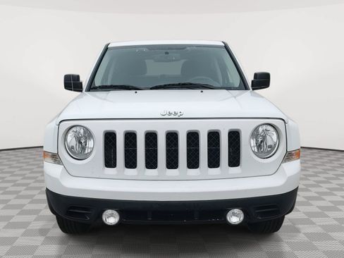Used 2016 Jeep Patriot Sport w/ Power Value Group AWD/4WD image 17