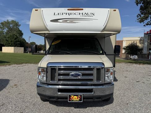 Used 2016 Ford E-450 and Econoline 450 Super Duty w/ Motorhome Prep Package RWD image 10