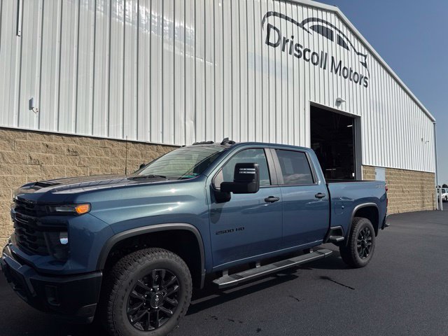 Used 2026 Chevrolet Silverado 2500 Custom w/ Custom Value Package AWD/4WD image 2