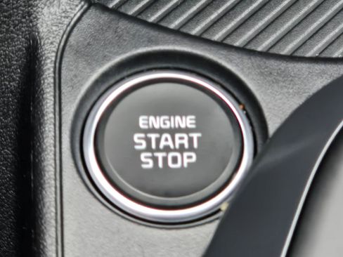 Used 2025 Kia K4 EX image 18