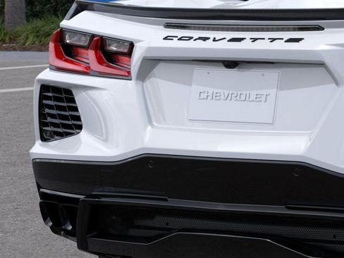 Used 2025 Chevrolet Corvette Stingray Coupe w/ 1LT image 14