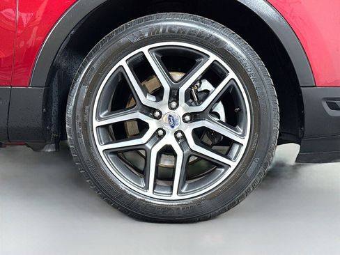 Used 2019 Ford Explorer Sport image 48