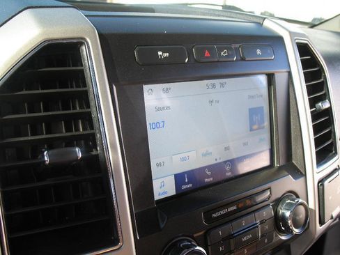 Used 2019 Ford F150 Lariat AWD/4WD image 38