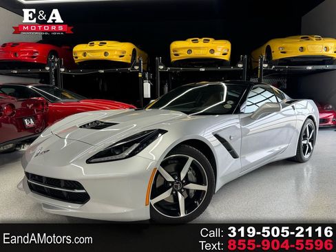 Used 2015 Chevrolet Corvette Stingray Coupe w/ 2LT Preferred Equipment Group RWD image 1