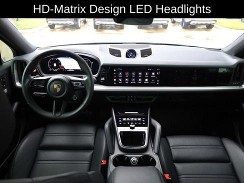 Used 2025 Porsche Cayenne Coupe AWD/4WD image 13