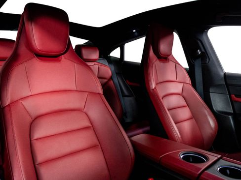 Used 2024 Porsche Taycan 4S w/ Premium Package image 11